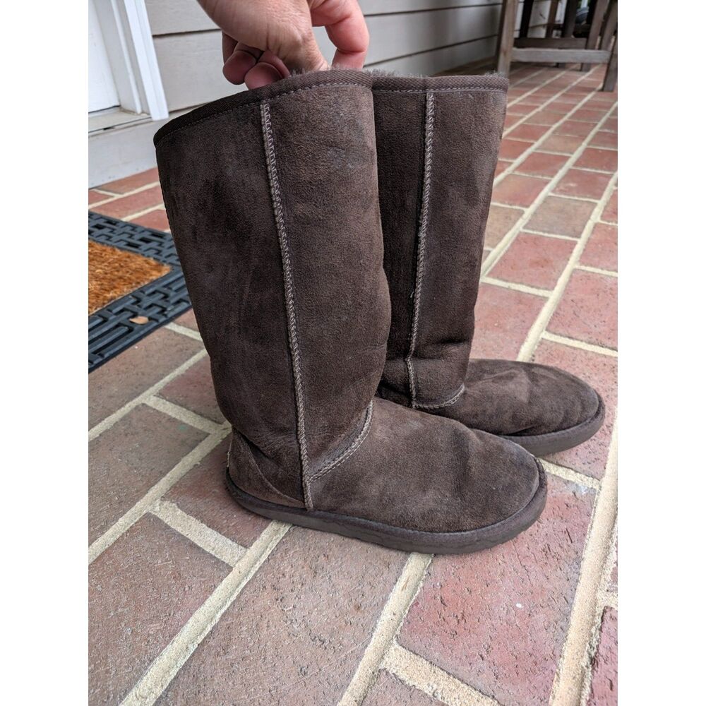 UGG Australia Classic Tall Boots Chocolate Brown Suede Sheepskin 5815 Women's 7